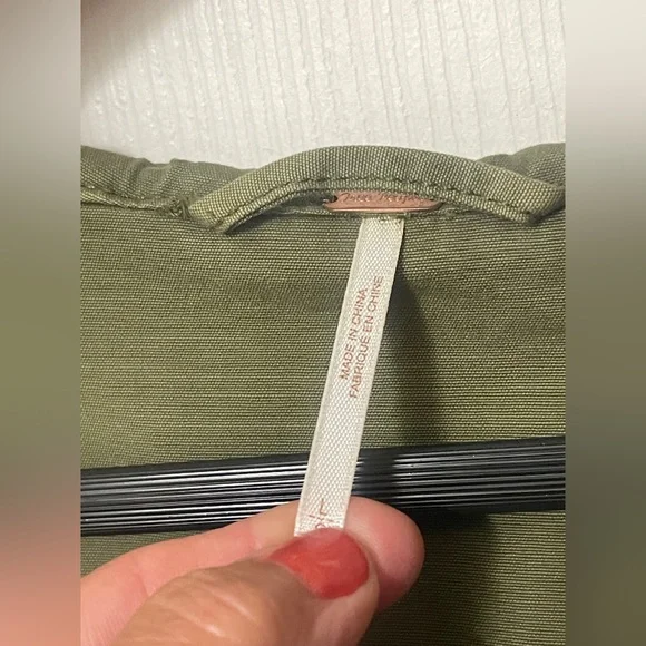 Free People Safari 100% Cotton Army Green Pullover Jacket $198 Retail Size L - Picture 9 of 13